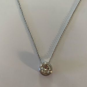 TC Round Diamond Necklace